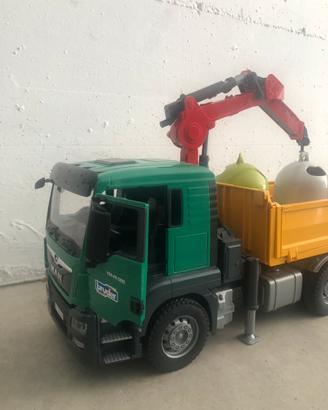 Camion spazzatura giocattolo