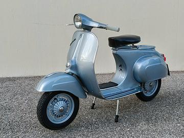VESPA NUOVA 125