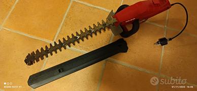 Tagliasiepe elettrica.