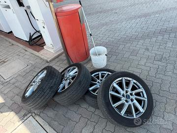Cerchi + gomme 225/50/17  P.zero nero  audi A4