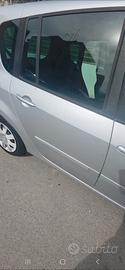 RENAULT GRAND MODUS 2011 RESTYLING