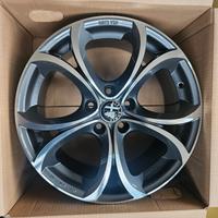 4 cerchi Nuovi 17 Alfa romeo Stelvio Giulia Giulie