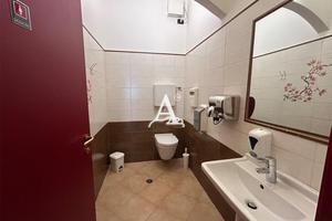 TecnoAzienda: Immobile con appartamento -