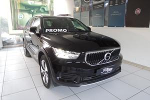 VOLVO XC40 T3 Geartronic Momentum