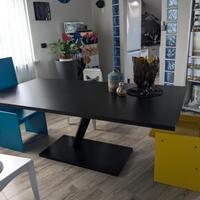 TAVOLO di design "DESALTO"