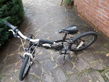 Bicicletta Decatholn bambino 6-8 anni