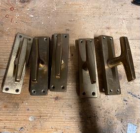 Maniglie cremonesi Efha finestre ottonate