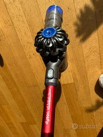 Dyson V6 Total Clean con batteria da cambiare