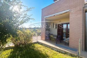 Porzione di Villetta con Garage e Giardino PSV/142