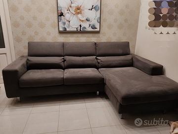 Divano poltronesofa' 2,80mt colore caffè