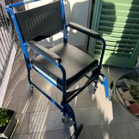 Mobiclinic: Sedia da toilette per anziani