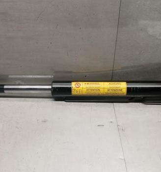 Pistone alza cabina scania serie r 2005> usato