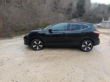 NISSAN Qashqai 2ª serie - 2015