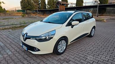 Renault Clio Sporter 1.2 75CV Zen