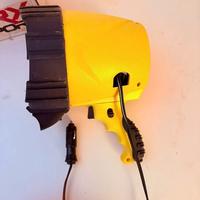 Lampada faro operazione gialla