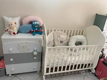 Culla e settimino nuovi.