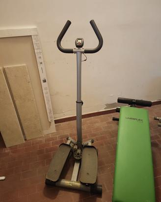 3 Attrezzi palestra fitness