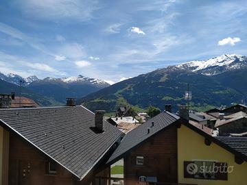 Splendido Chalet su 2 livelli a Oga (Bormio) - Ago