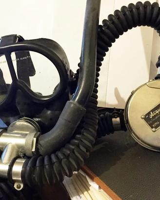 attrezzatura subacquea vintage anni 40-60