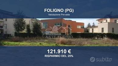 Immobile in asta di 1588 m² a Foligno