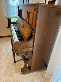 Pianoforte Ernst Munck perfettamente funzionante