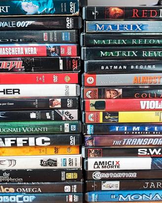 Lotto 32 DVD Azione, Thriller, Fantascienza