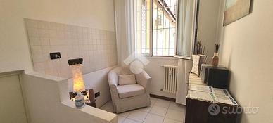 MONOLOCALE A BOLOGNA