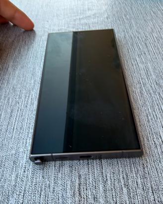 s24 ultra ricondizionato ancora in garanzia 