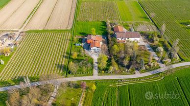 CASA SEMINDIPENDENTE A REGGIO NELL'EMILIA