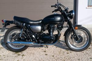 Kawasaki W 800