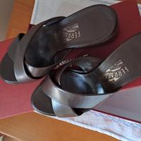 Sandali con zeppa senza cinturino S. Ferragamo