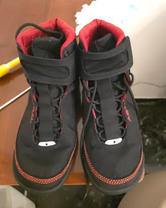 scarpe da kayak astral 