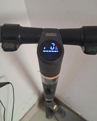 monopattino ninebot 