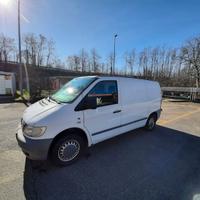Furgone Mercedes vito 112cdi