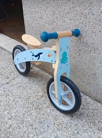 Bicicletta senza pedali nuova in legno