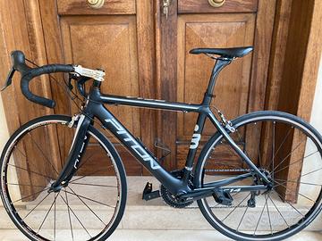 Bici da corsa in carbonio Piton rc14