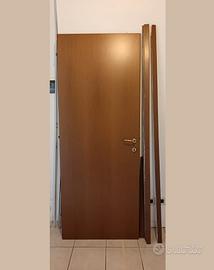2 porte in legno 