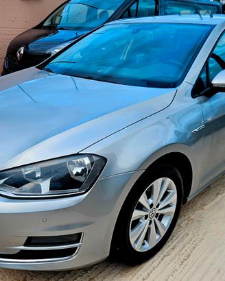 GOLF 1.6 110 SOLO 79.000 NEOPATENTATI 