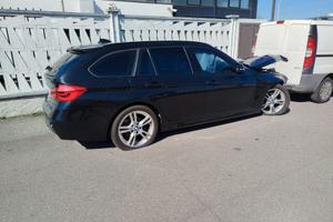 BMW 318D SW M-SPORT INCIDENTATA