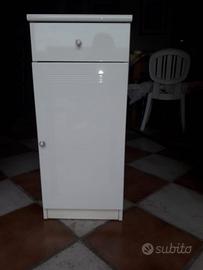 Mobiletto bagno laccato bianco