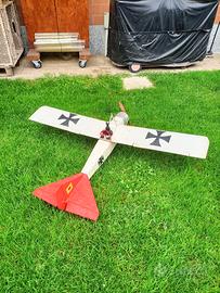 aeromodello RC aereo radiocomandato 