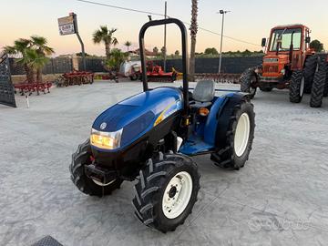 Trattore NEW HOLLAND T3030 DT frutteto 50 cv
