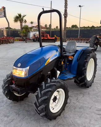 Trattore NEW HOLLAND T3030 DT frutteto 50 cv