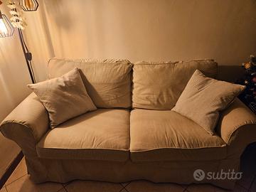 Divano 2 Posti EKTORP (+cambio fodera e cuscini)