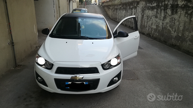 Auto chevrolet aveo Ltz 1200 gpl