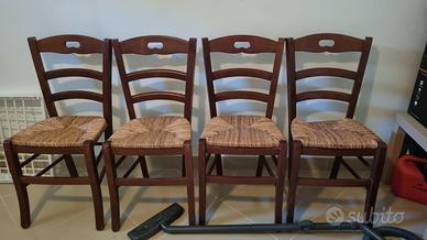 Sedie in legno impagliate