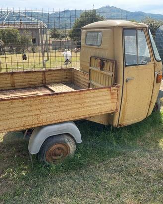 Piaggio Ape P501