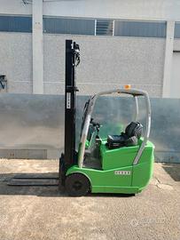 CARRELLO ELEVATORE MULETTO CESAB 215