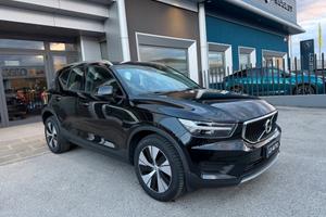 Volvo XC40 D3 Geartronic Momentum Pro