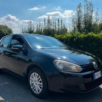 Volkswagen Golf 1.6 TDI DPF 5p. Highline